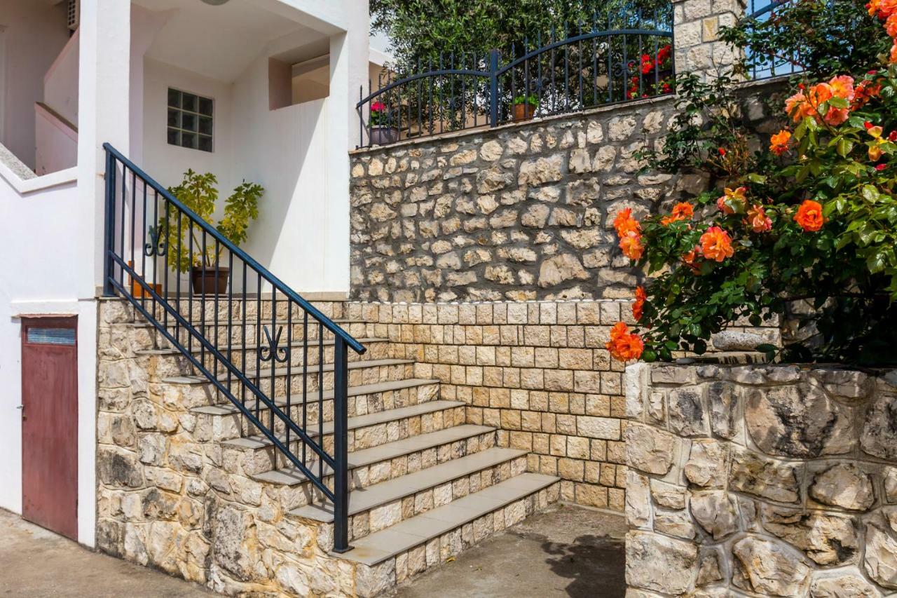 Studios Nikezić Utjeha Exterior foto