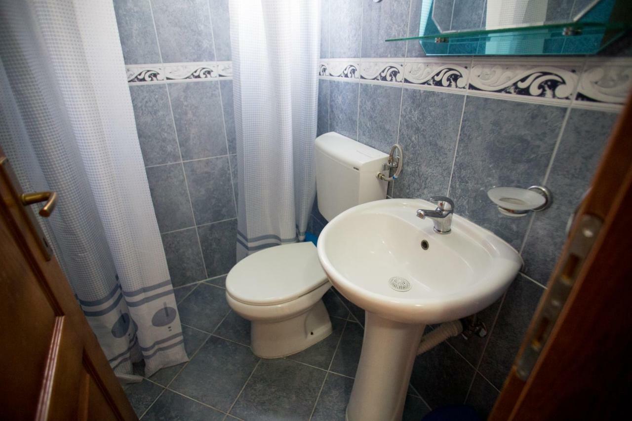 Studios Nikezić Utjeha Habitación foto
